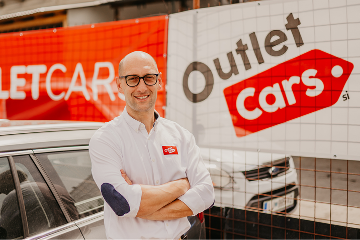 OUTLETCARS